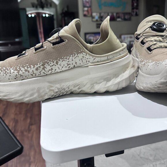 Under Armour UA SlipSpeed Mega Ripstop Running Shoes - Picture 3 of 5